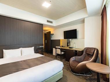 Tenza Hotel at Hakata Station