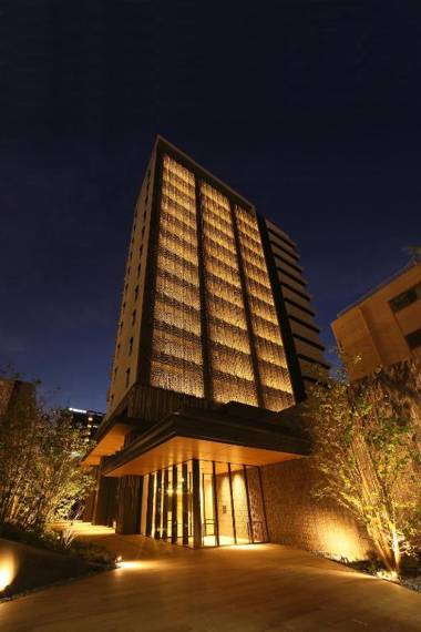 CROSS Life Hakata Tenjin