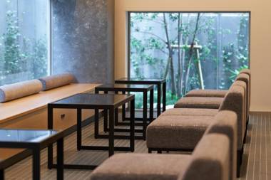 CROSS Life Hakata Yanagibashi