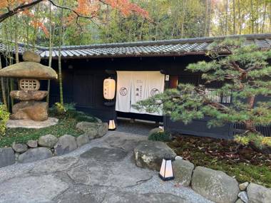 Hana no Omotenashi Nanraku Hot Spring Ryokan