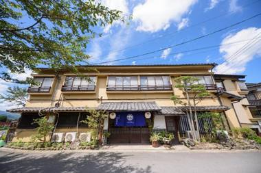 Yufuin Ryokan Okaeri