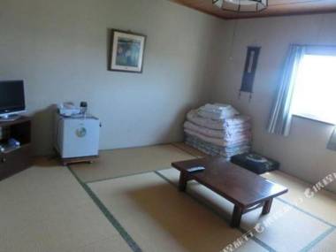 Pension Nagakura(Sadogashima)