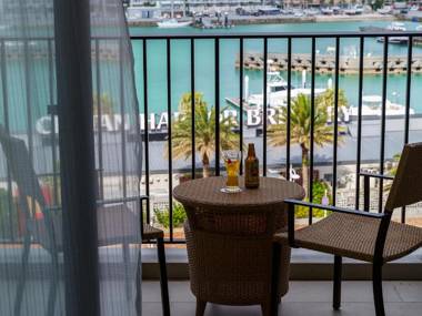 MB GALLERY CHATAN by THE TERRACE HOTELS