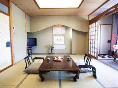 Izunagaoka Onsen Ebisuya