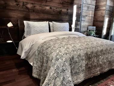 maison de stuffmarket