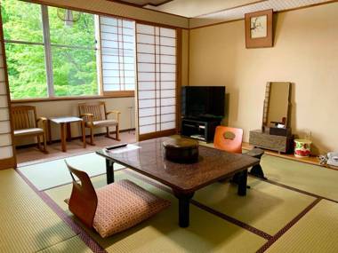 Kirishimaya Ryokan