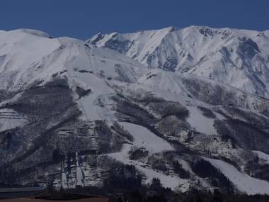 Hakuba Ski-Kan