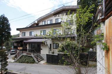 Nozawa Onsen Azegamikan