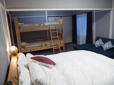 Hunters Gate BIG Ski In Out Lodge at Togari Onsen Kids Pets OK 24 Guests ハンターズゲートは24名まで ペットOK スキーのまま出入で大自然の中で楽しめる広いロッジ