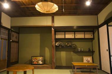 Female-Only Guesthouse Tomari-ya