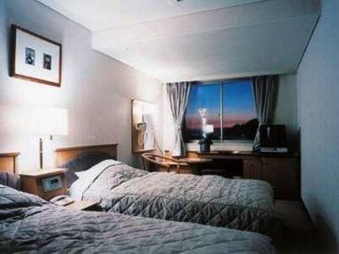 Harbor Plaza Hotel