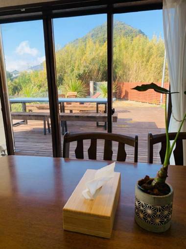 Kamogawa Ocean Front Villa 鴨川オーシャンフロント・ヴィラ
