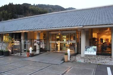 QRAUD Tosawashi Kougeimura