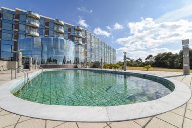 Spring Golf & Art Resort Awaji