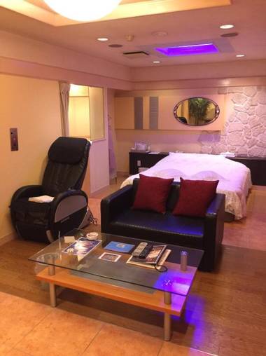 Hotel Oasis (Adult Only)