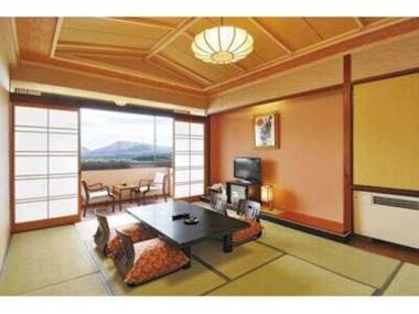 Aso Plaza Hotel