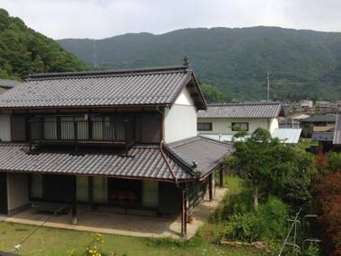 四国旅行のHUB拠点 古民家ゲストハウス heso camp