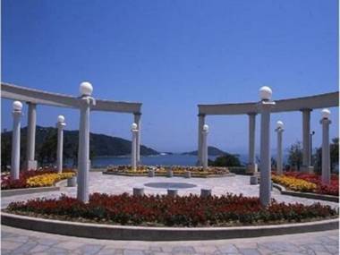 Country Inn The White Marine