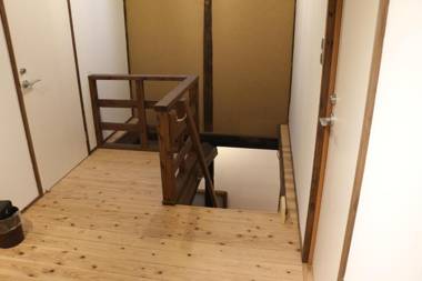 旧貸本屋 guest room