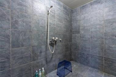 Deluxe Room 96平米 -ウル エスポワールうるま-