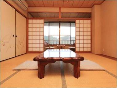 Yamanoyu Kazuyo