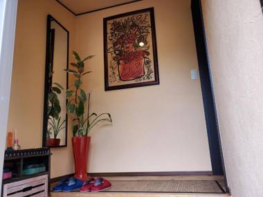 Mrs. Maroulla's HOUSE