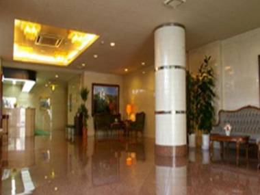 Isehara Green Palace Hotel