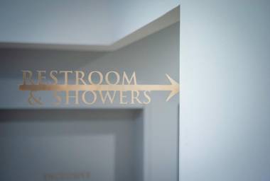 FOLK FOLK Hostel Cafe & Bar