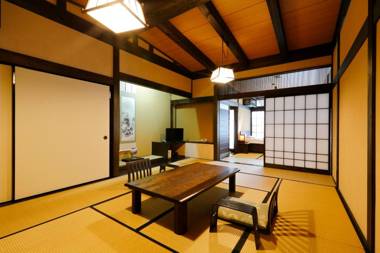 Okada Ryokan Warakutei