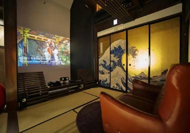 飛騨高山浮世絵INN画侖