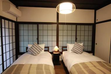 Yamaguchi House Annex Private House with Onsen