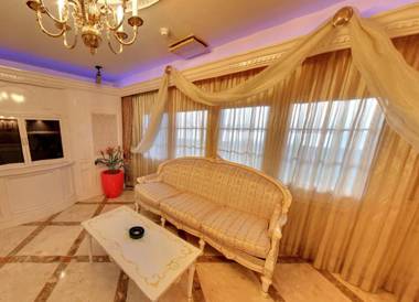 Hotel Coco de Annex (Love Hotel)