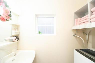 9 min to Yokkaichi Tomida STN House