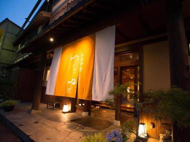 Yamamizuki Urara Tsutaya