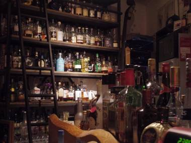 Cafe & inn That Sounds Good