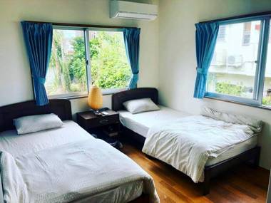 Guest House LIFE IS A JOURNEY