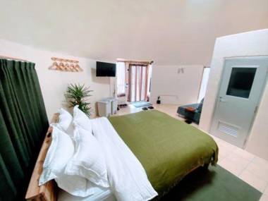 Dome Planet Ocean's Seven