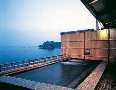 Hotel Shiroitodai