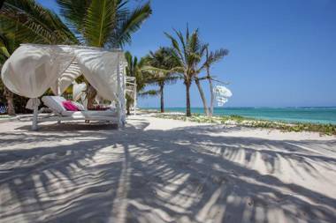 The Maji Beach Boutique Hotel
