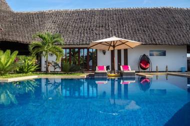 Villa Raymond Diani Kenya