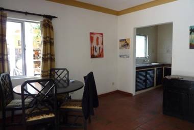 Wayside Beach Apartments