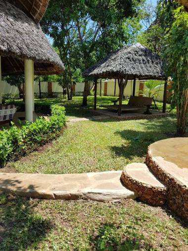 Villa LeoMar Diani Beach