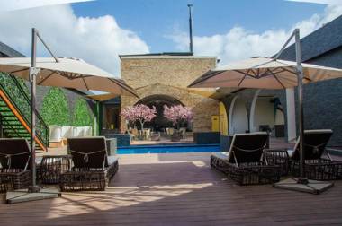 Best Western Plus Meridian Hotel