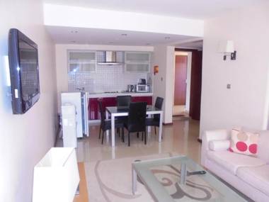 Lenana Suites