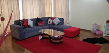 Kandiz Exquisite