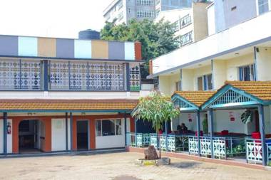 Parklands Villa Hotel