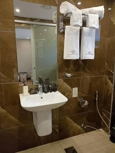 La Maison Royale South C