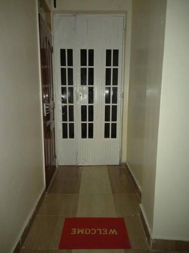 Ree Homestay & Safaris