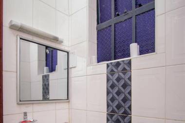 Milestone City Hotel.