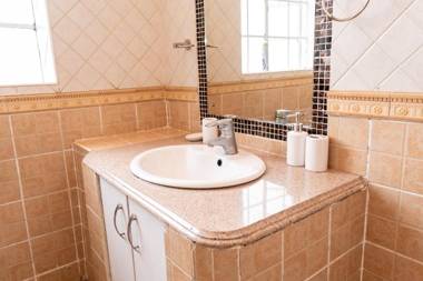 Ivy's BnB UpperHill